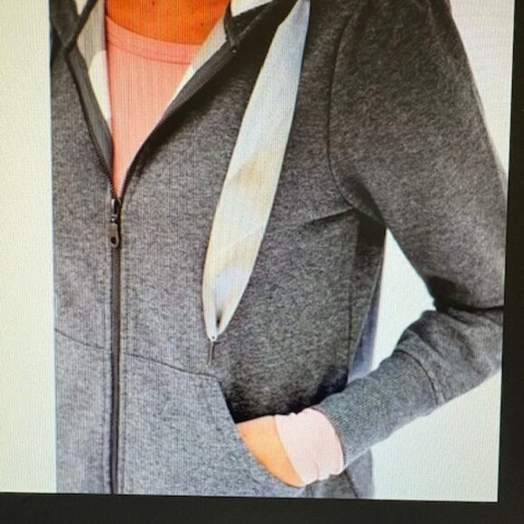 Evy’s Tree Charcoal The Brianna Hoodie - Picture 1 of 7